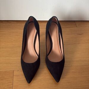 Halston Heritage Black Suede Pumps – Size 9